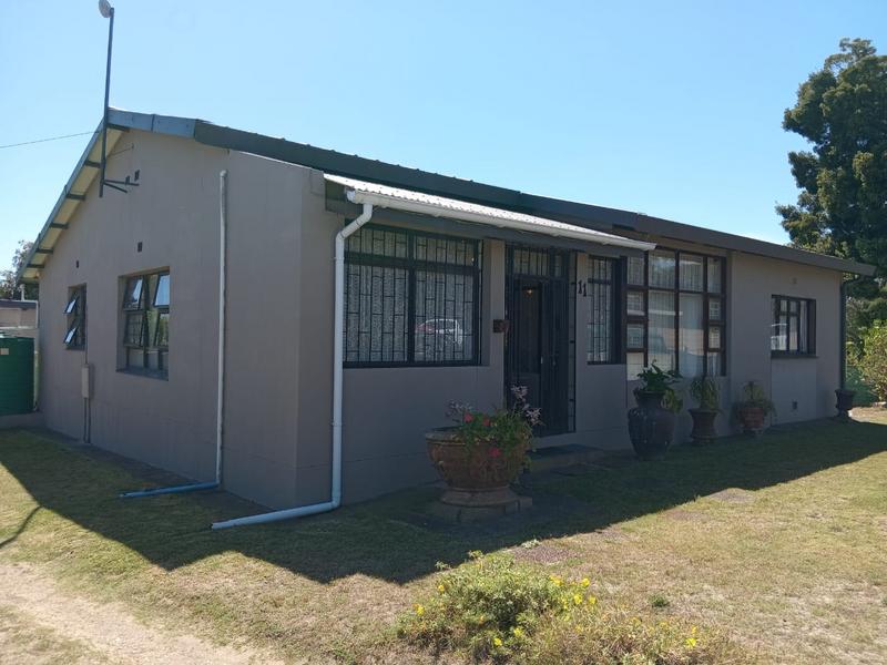 3 Bedroom Property for Sale in Albertinia Western Cape